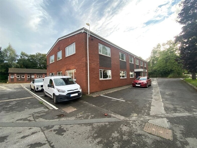 Low Moor Ln, Scotton to rent - Building Photo - Image 2 of 3