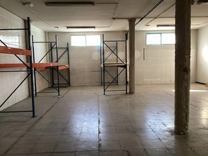 Industrial in Madrid, Madrid to rent Interior Photo- Image 1 of 10