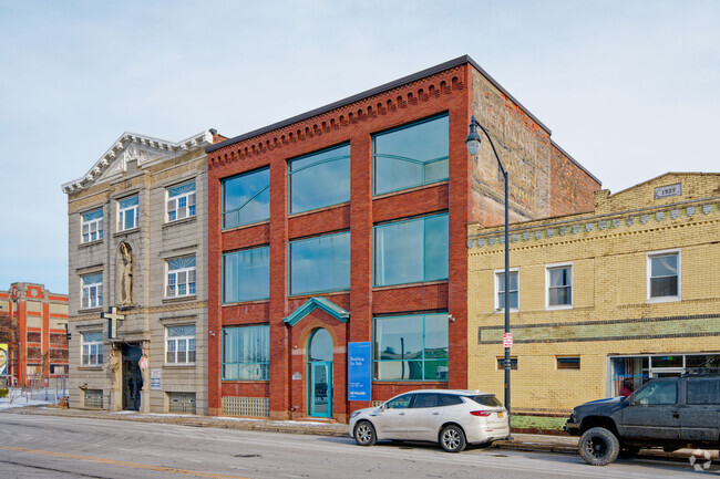 More details for 568 St. Paul St, Rochester, NY - Office for Sale