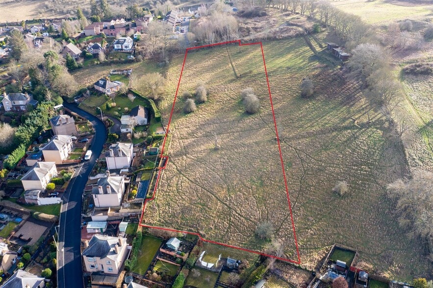 Leaburn Dr, Hawick for sale - Primary Photo - Image 1 of 5