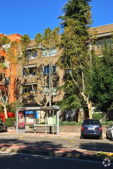 Paseo Chopera, 92, Alcobendas, Madrid to rent - Building Photo - Image 2 of 2