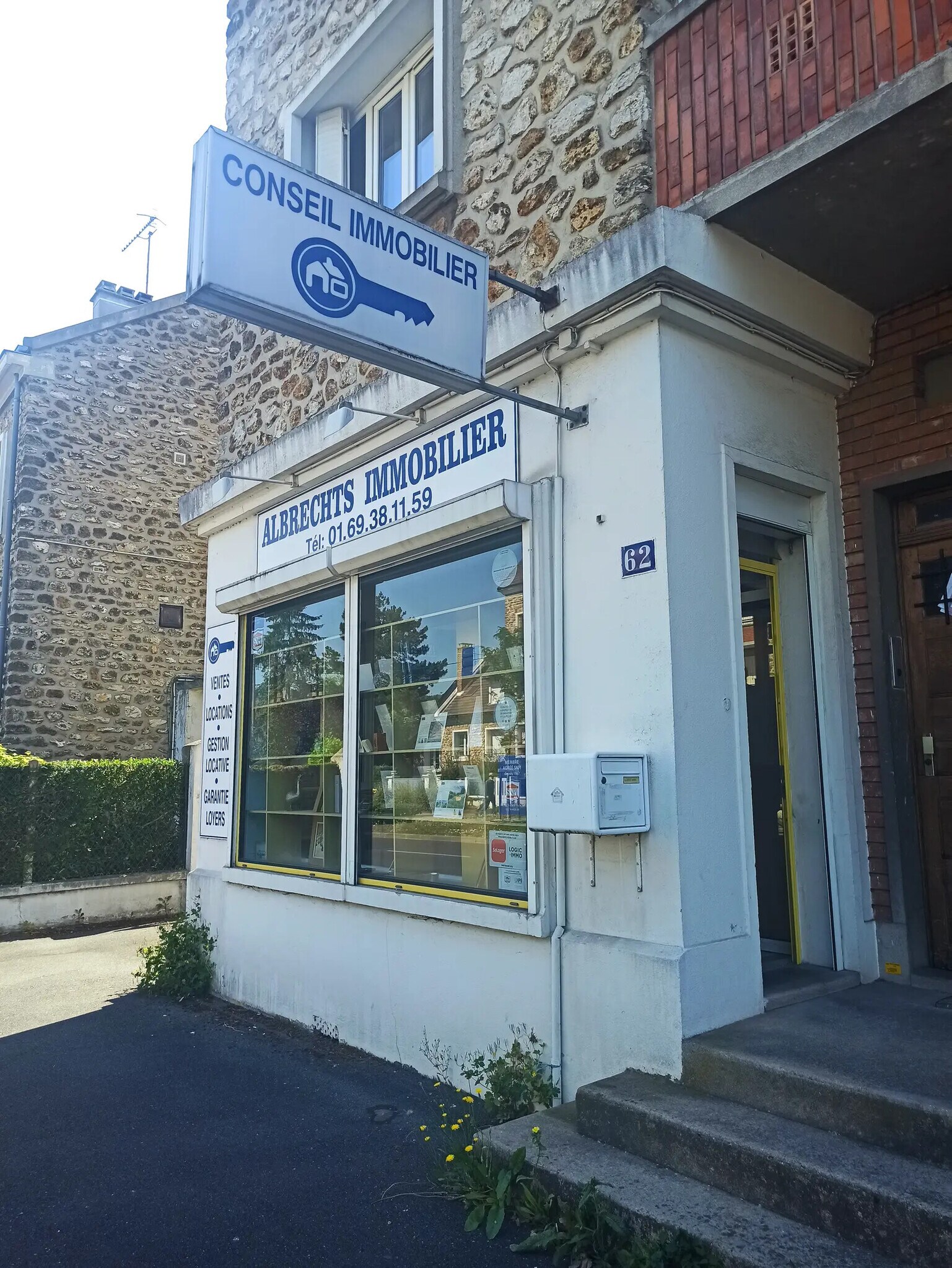 Light Industrial in Athis-Mons to rent Primary Photo- Image 1 of 2