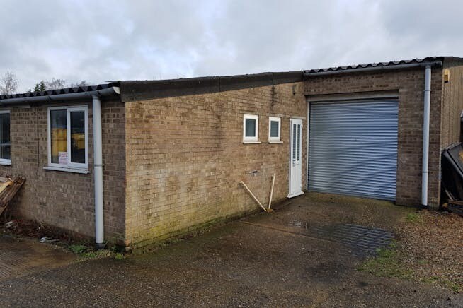 42 Leyton Av, Mildenhall to rent Primary Photo- Image 1 of 3