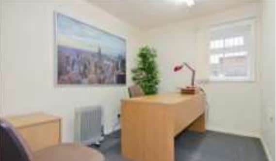 33 York St, Wolverhampton to rent - Interior Photo - Image 3 of 10