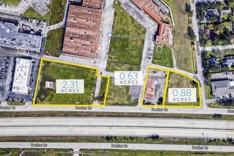 RES 1 West Town Shopping Center PH 2, Decker Dr, Baytown, TX - AERIAL  map view - Image1