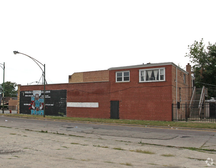 8557 S Ashland Ave, Chicago, IL for sale - Building Photo - Image 1 of 3