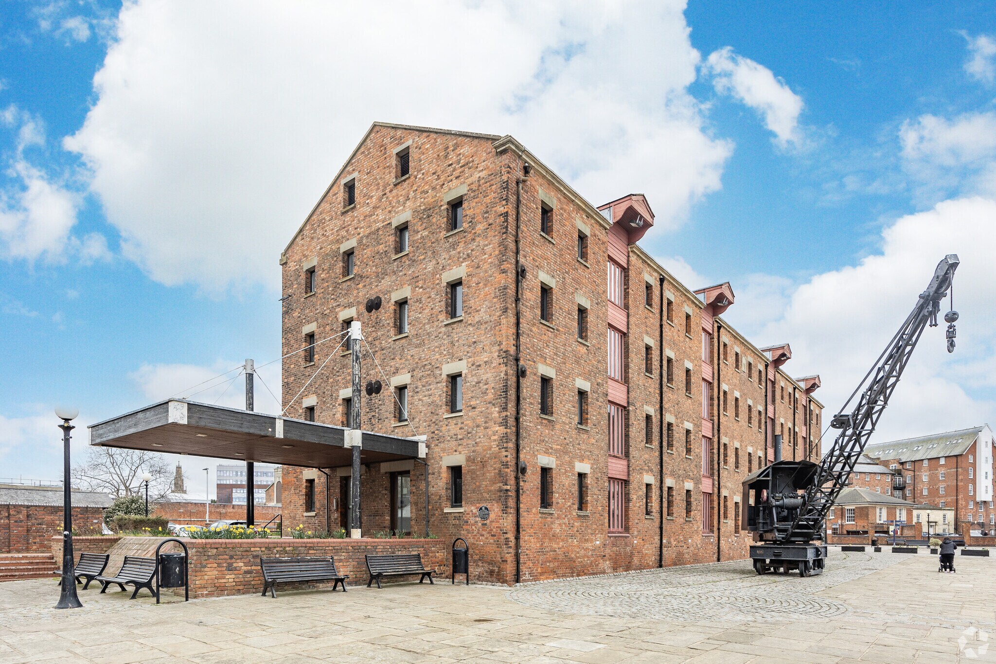 Gloucester Docks, Gloucester to rent Primary Photo- Image 1 of 5
