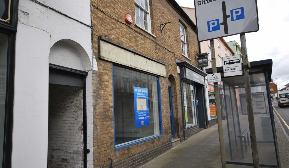 16A High St, Lutterworth for sale - Primary Photo - Image 1 of 1