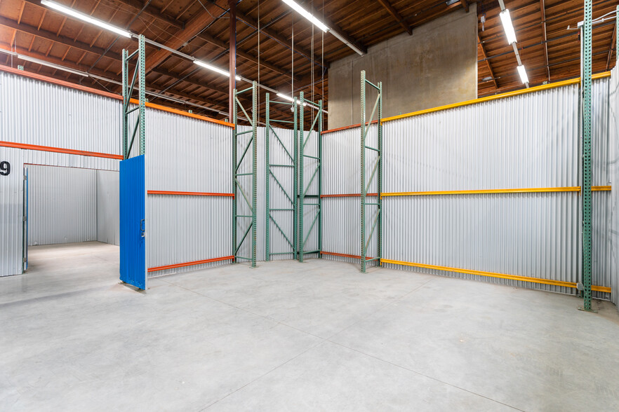 ReadySpaces Richmond - Commercial Property