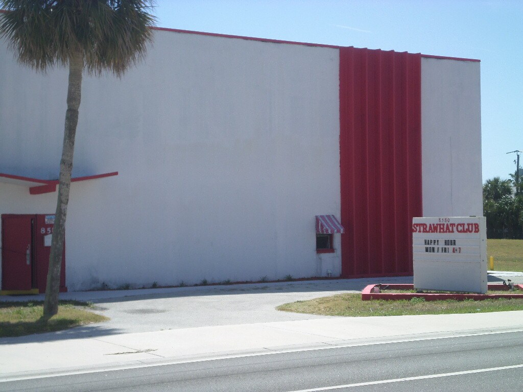 8580 N Atlantic Ave, Cape Canaveral, FL for sale Building Photo- Image 1 of 1