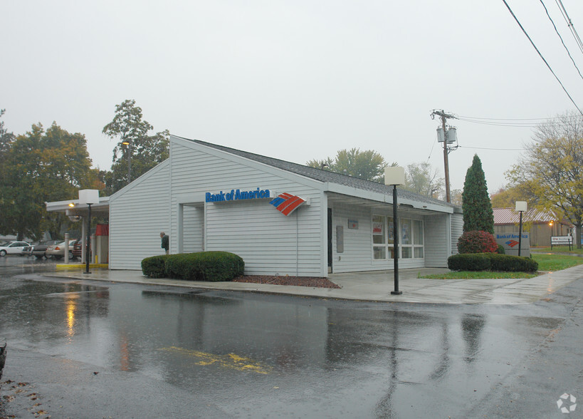 360 Delaware Ave, Delmar, NY for sale - Building Photo - Image 1 of 1