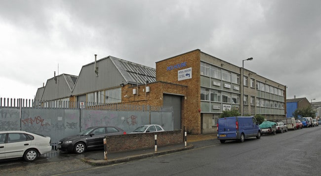 More details for 23-25 Hythe Rd, London - Industrial to Rent