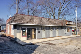 101 S Batavia Ave, Batavia, IL for sale Primary Photo- Image 1 of 17