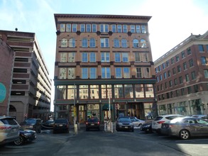 82-90 Weybosset St, Providence, RI for rent Building Photo- Image 1 of 6