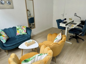 54 Avenue Puvis De Chavannes, Courbevoie to rent Interior Photo- Image 2 of 5