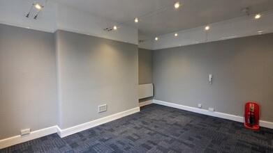 7-8 Euston Pl, Leamington Spa for rent Interior Photo- Image 2 of 14