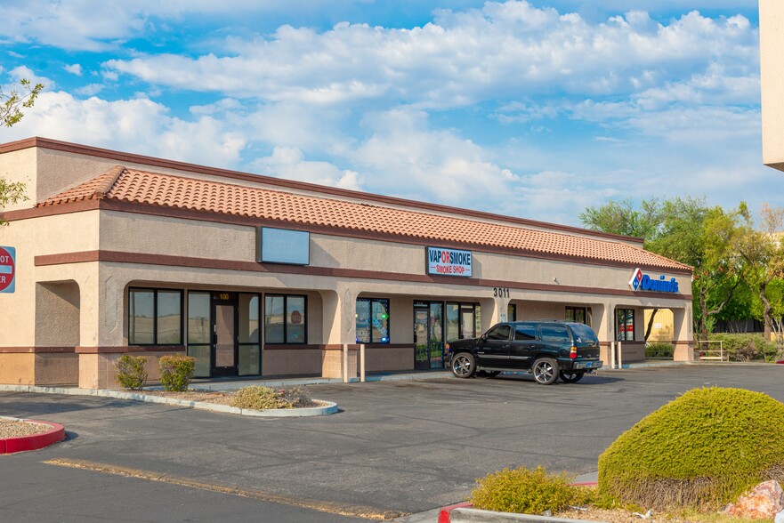 3011 W Lake Mead Blvd, North Las Vegas, NV for sale - Building Photo - Image 2 of 4