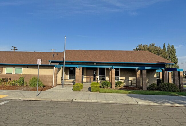 More details for 4303 E Ashlan, Fresno, CA - Office to Rent