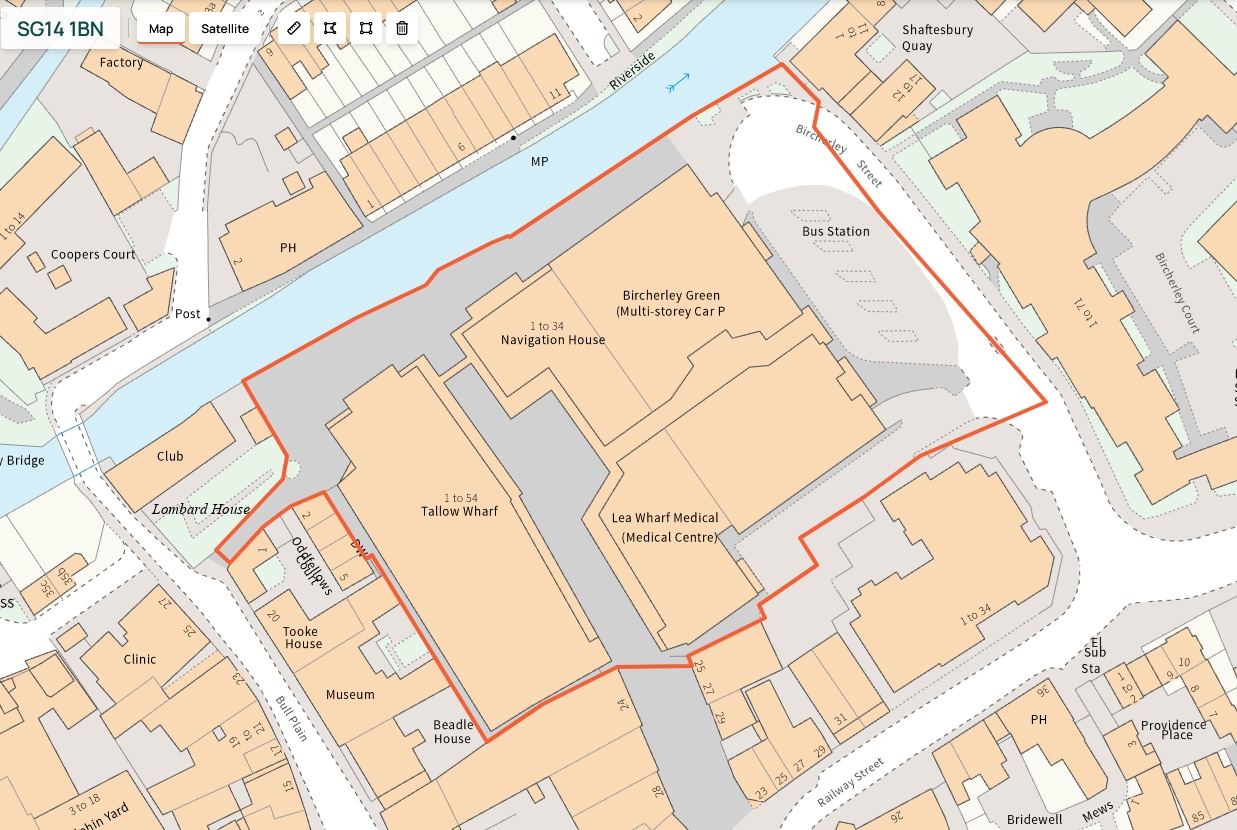 Brownfields, Hertford, HRT SG14 1BN - Unit 8 Retail 195 CarPark -  - Other - Image 1 of 5