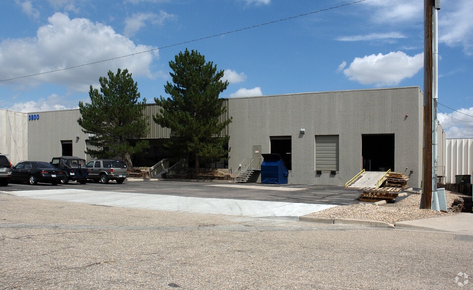 3800 Revere St, Denver, CO to rent - Building Photo - Image 2 of 10