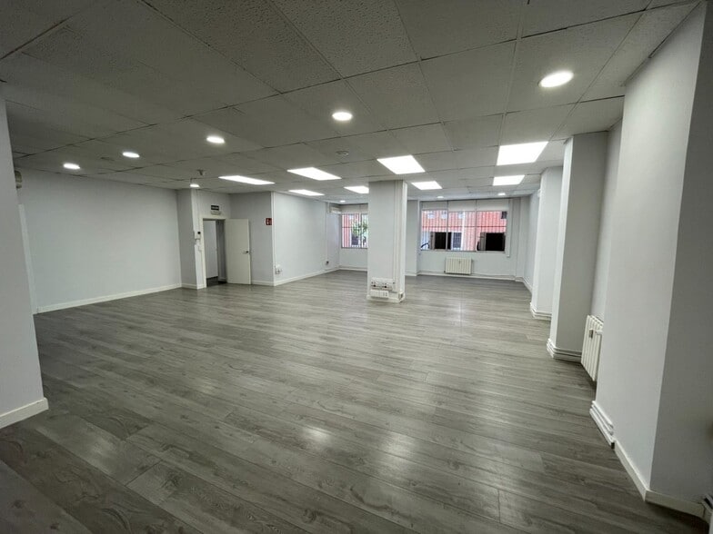 Build-to-Rent in Madrid, Madrid for sale - Interior Photo - Image 1 of 7