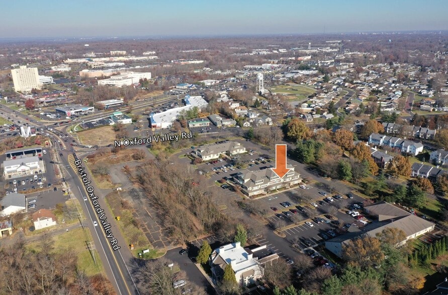 333 N Oxford Valley Rd, Fairless Hills, PA for rent - Aerial - Image 3 of 13