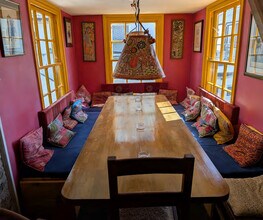 2 Bells Court, Falmouth to rent Interior Photo- Image 2 of 3