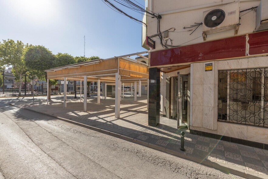 Paseo Prado, 7, Fuente Vaqueros, Granada for sale - Building Photo - Image 2 of 30