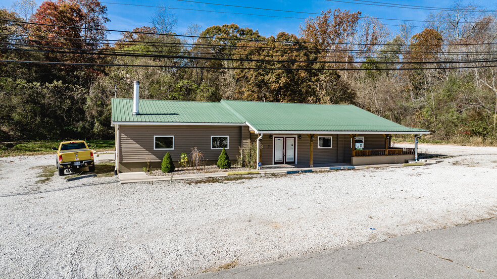 2080 Harris Hwy, Washington, WV for sale - Building Photo - Image 3 of 13