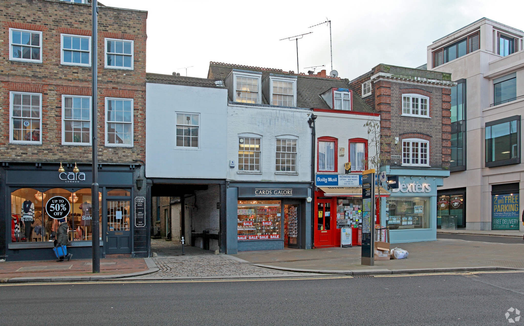 1-1A & 5 Sheen Road portfolio of 2 properties for sale on LoopNet.co.uk Primary Photo- Image 1 of 7