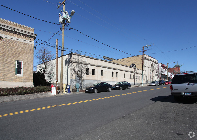 115 Main St, Seymour, CT for sale - Building Photo - Image 2 of 31