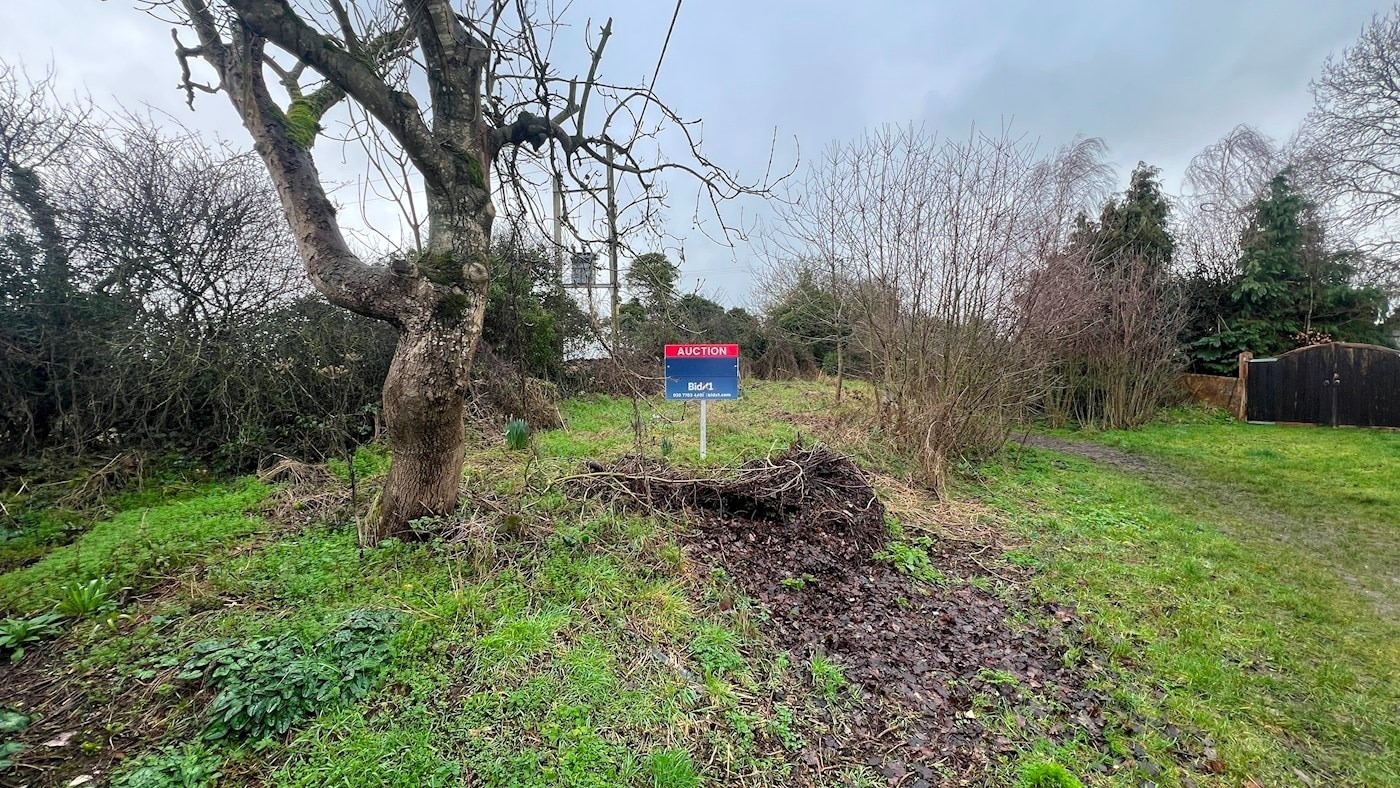 Land at Sarson Close, Amport for sale Primary Photo- Image 1 of 7