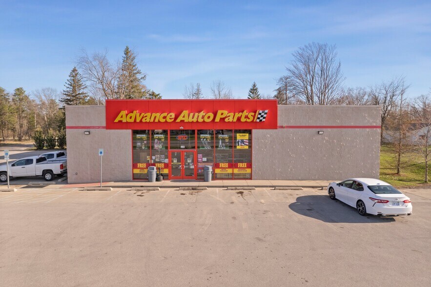 403 W Mile Rd NW, Kalkaska, MI for sale - Building Photo - Image 1 of 1