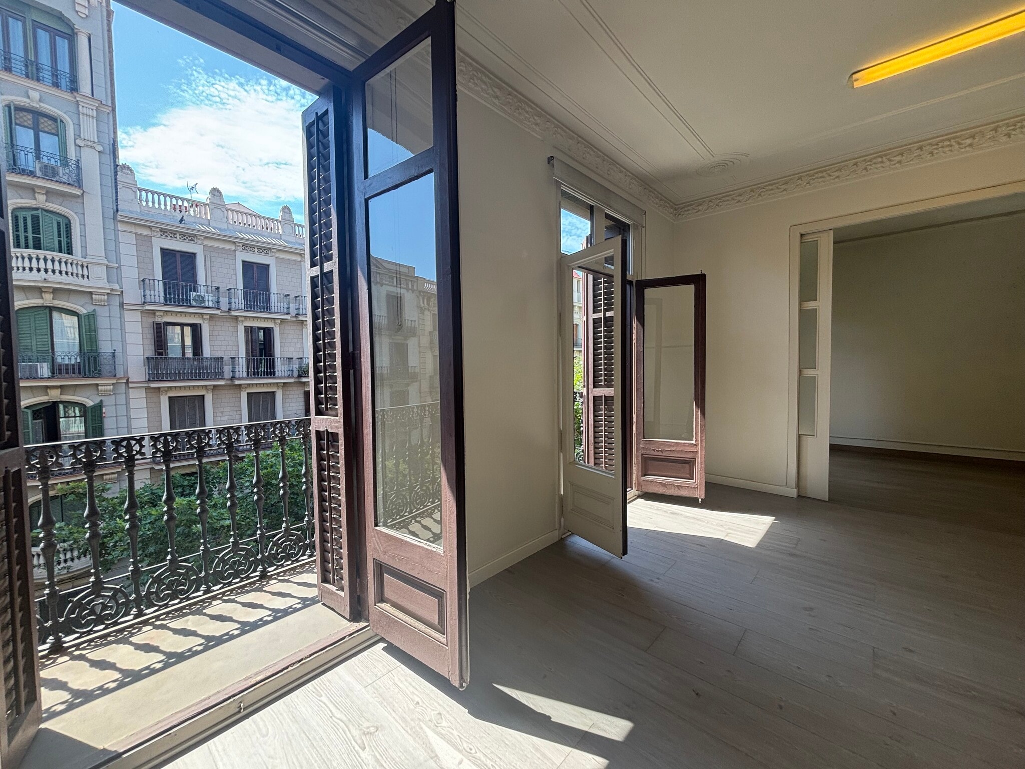 Office in Barcelona, Barcelona to rent Interior Photo- Image 1 of 44