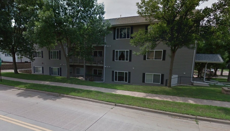 1000 S Summit Ave, Sioux Falls 57105 UK