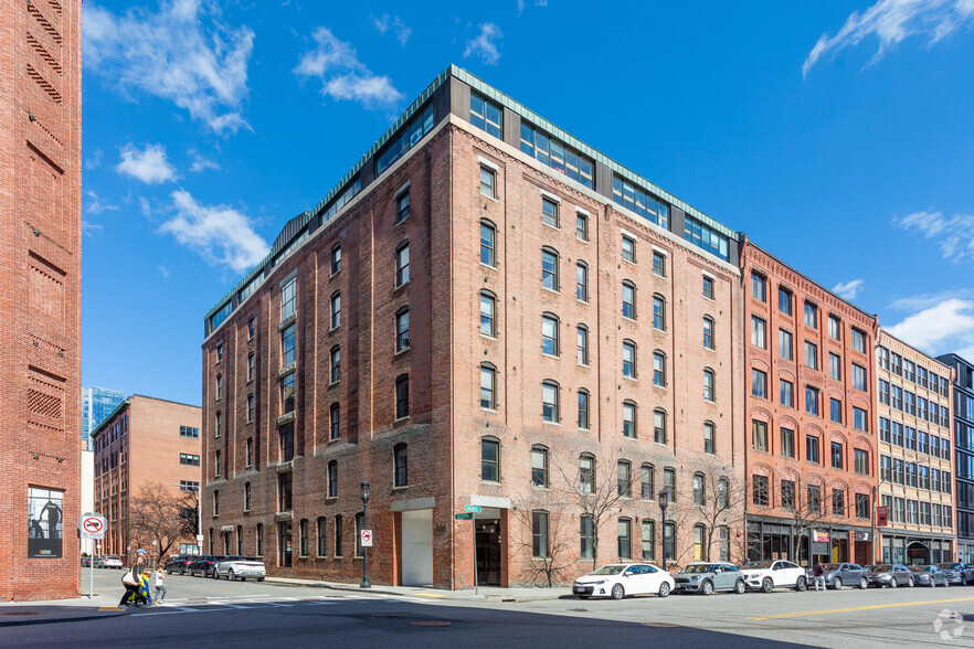 320 Congress St, Boston, MA for rent - Building Photo - Image 1 of 4