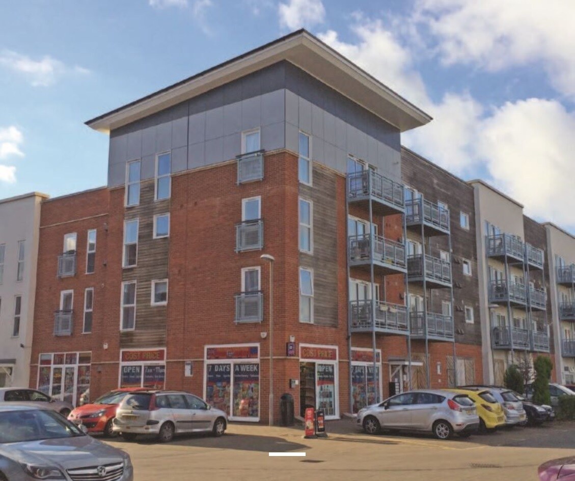 33-35 Compair Crescent, Ipswich for sale Primary Photo- Image 1 of 1