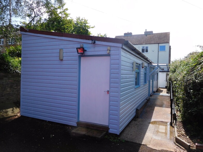 27 Canon St, Taunton to rent - Building Photo - Image 3 of 5