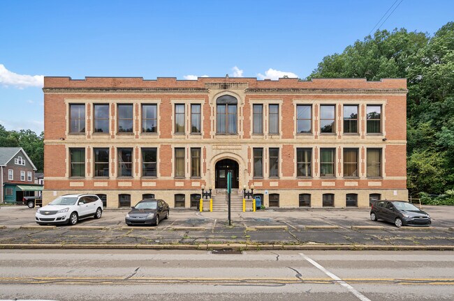 More details for 820 Evergreen Ave, Pittsburgh, PA - Mixed-use to Rent