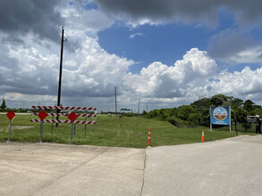 0 Crosby Fwy, Houston, TX for sale Primary Photo- Image 1 of 1