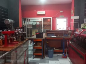 Retail in Coslada, Madrid to rent Interior Photo- Image 2 of 10