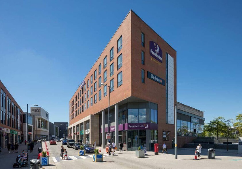 20 High St, Birmingham to rent - Building Photo - Image 3 of 9