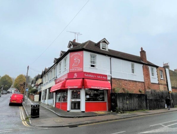 2 Station Rd, Whyteleafe for sale Primary Photo- Image 1 of 1