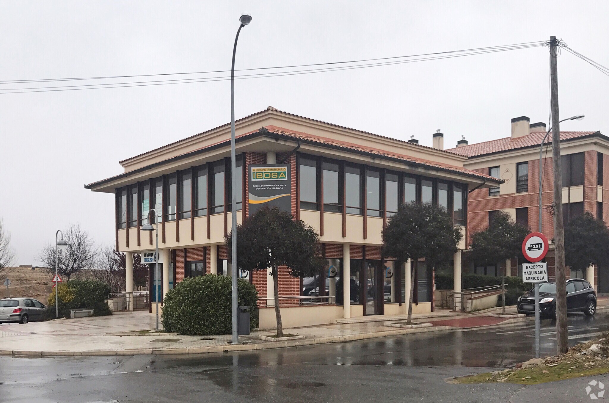 Camino de los Escobares, 48, La Lastrilla, Segovia to rent Building Photo- Image 1 of 5