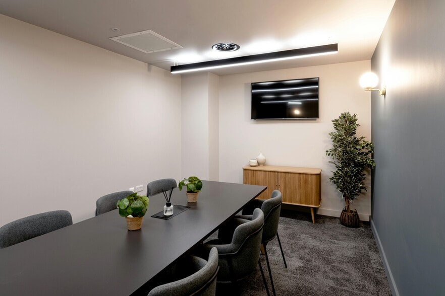 84 Albion St, Leeds for sale - Interior Photo - Image 3 of 12