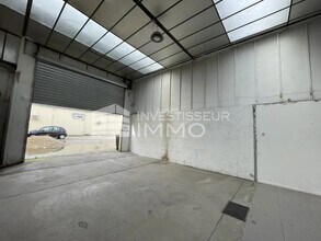 Light Industrial in Villenoy to rent Building Photo- Image 2 of 7