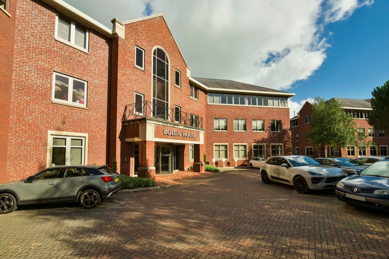 Bollin Walk, Wilmslow to rent - Building Photo - Image 3 of 15