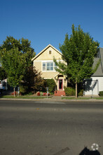 329 Flume St, Chico, CA for sale Primary Photo- Image 1 of 1