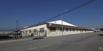 905-965 E 2nd St, Pomona, CA for rent Primary Photo- Image 1 of 11