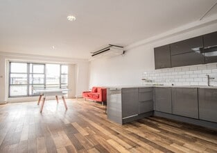 15 Northburgh St, London to rent Interior Photo- Image 2 of 3